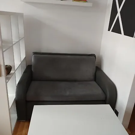 Apartament Apartament Glogowska, Blisko Mtp, Klucz W Skrytce *